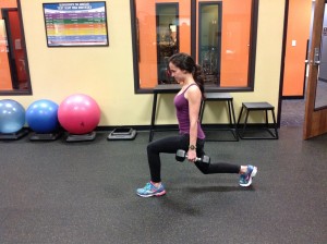 Here Lauren’s back is too arched putting her glutes at a disadvantage and increasing quad and hip flexor activation. 